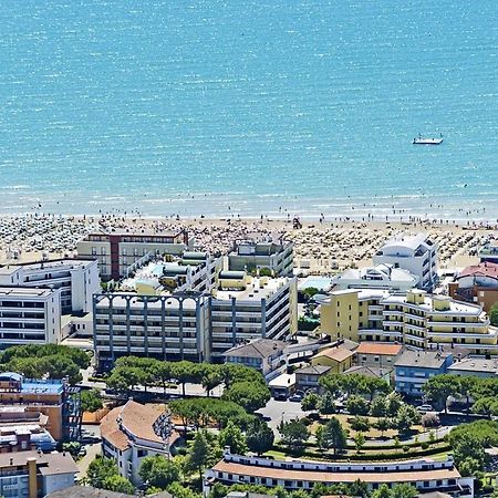 Residence Cristoforo Colombo - Carraro Immobiliare - Family Apartments Caorle Exteriér fotografie