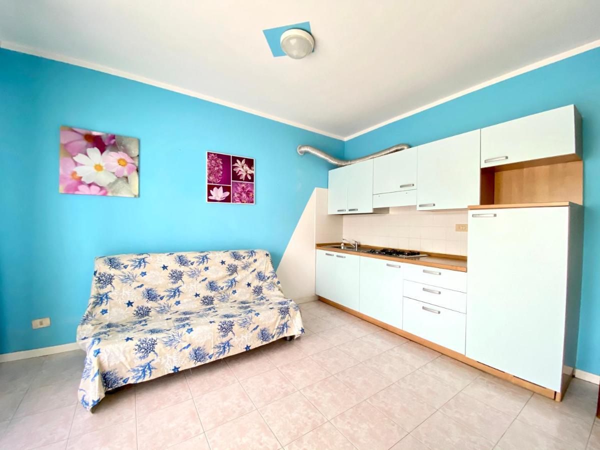 Residence Cristoforo Colombo - Carraro Immobiliare - Family Apartments Caorle Exteriér fotografie